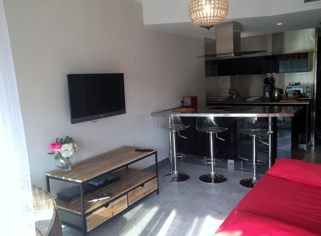 نيس Appartement Le Saint James الغرفة الصورة